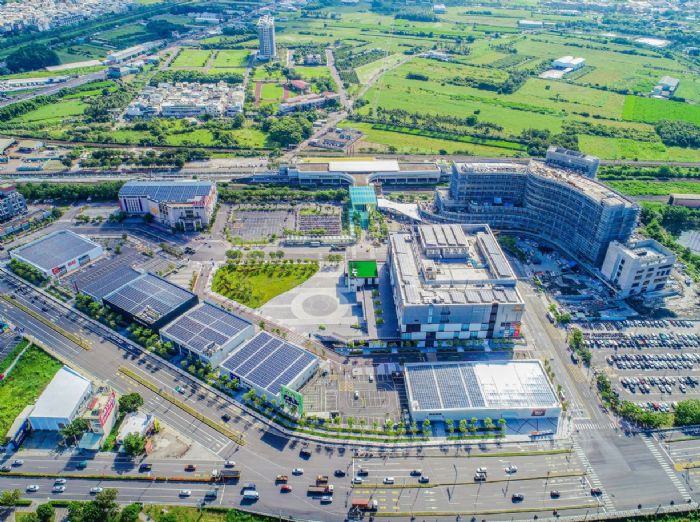 高雄市光電智慧建築達標，創新綠能里程碑盛大慶祝