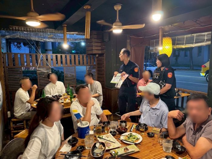高雄警力加強宣導，攜手防制酒駕，保障市民安全