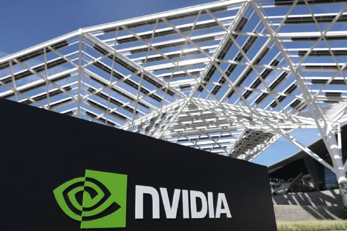 NVIDIA籌劃成立客製化晶片業務部門，角逐300億美元人工智慧市場