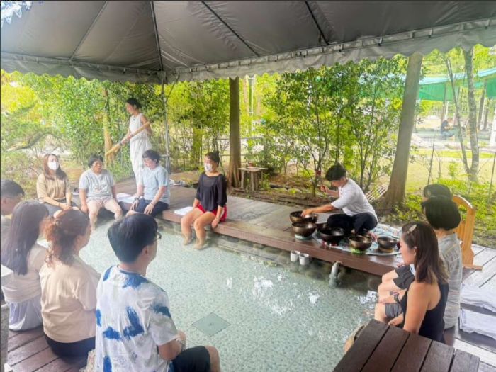 龜丹溫泉美人湯再升級　結合瑜伽與頌缽療癒體驗人氣爆棚