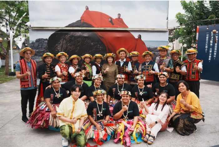 千人圍舞共譜南島樂章　原民文化盛典點亮縣民公園