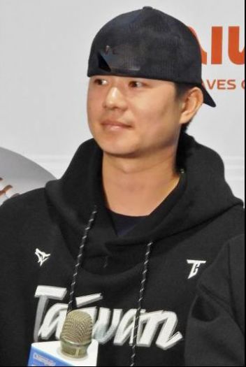 台鋼5年6600萬網羅黃子鵬　隊史首位FA補強正式加盟