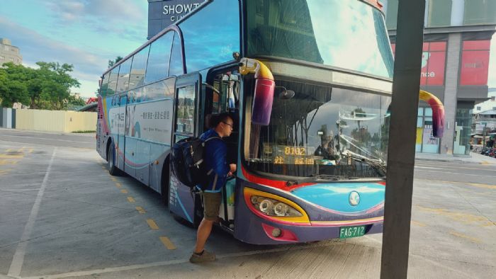 春節返鄉便利措施增開，臺鐵與公路客運聯手打造便捷回家路