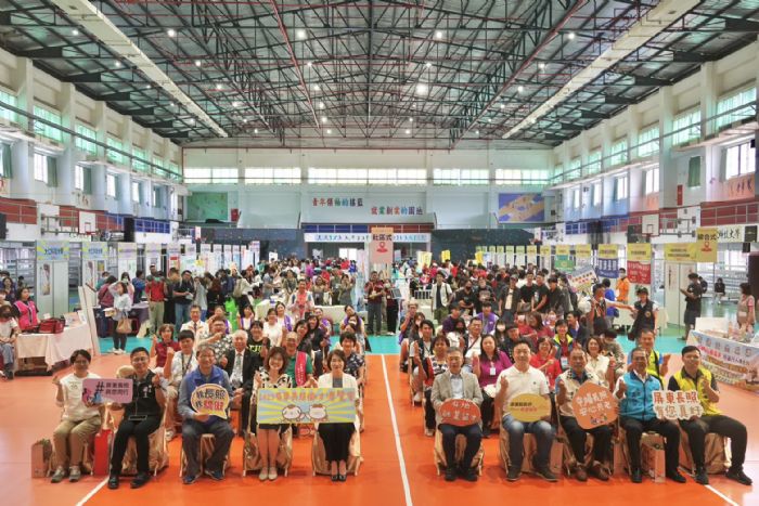 2025屏東長照徵才博覽會：50家在地機構攜手招聘，共同守護長者幸福