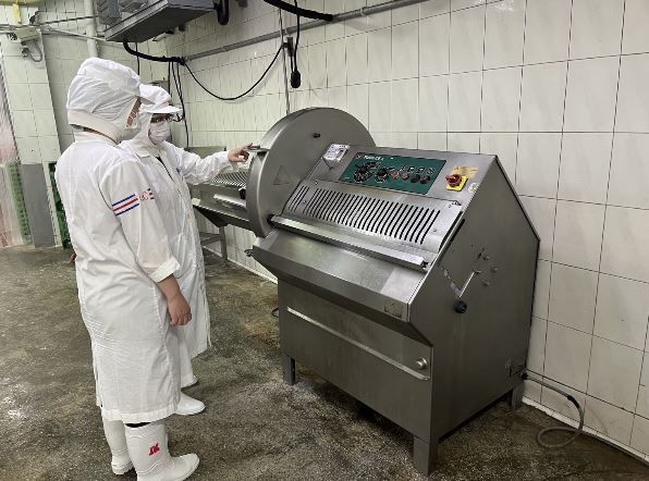 屏縣衛生局積極監測台糖肉品代工廠和市售端，確保豬肉製品的安全衞生
