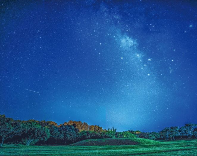 恆春建城150年，金牛座畢宿星團見證星空奇遇，周春米邀您來恆春擁抱宇宙