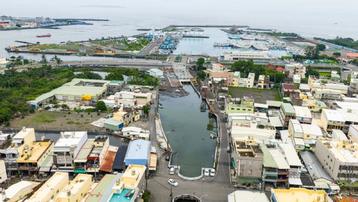 屏東縣府全力防範天文大潮，提前啟動應變機制，守護沿海居民安全無虞