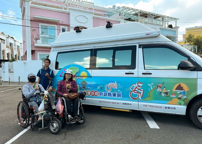 從家門出發去旅行！屏東旅遊復康巴士陪身障者「走」進旅行日常