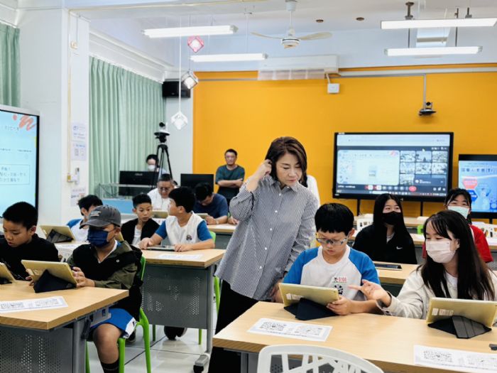 屏東推動AI素養教育，攜手均一見證教育新里程碑