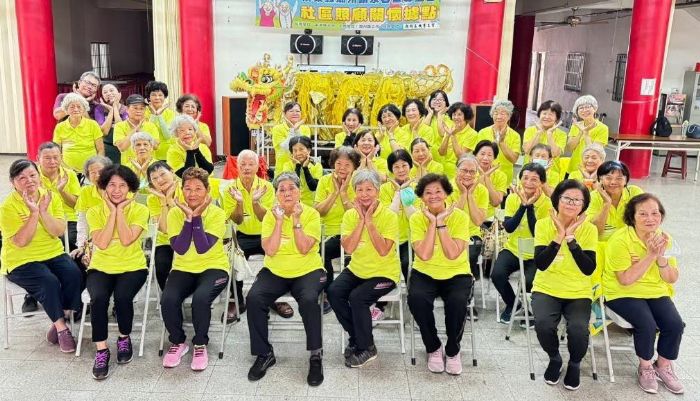 青春與活力齊舞動!第二屆「Dance Up!青銀街舞祭」15強隊伍熱情出爐,開啟半年共融培訓旅程 青春與活力齊舞動!第二屆「Dance Up!青銀街舞祭」15強隊伍熱情出爐,開啟半年共融培訓旅程
