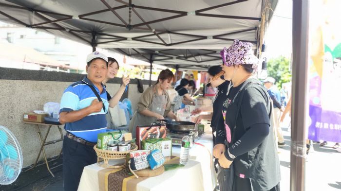 滇緬文化在屏東定遠綻放，香料美食×民俗藝術共演潑水盛典