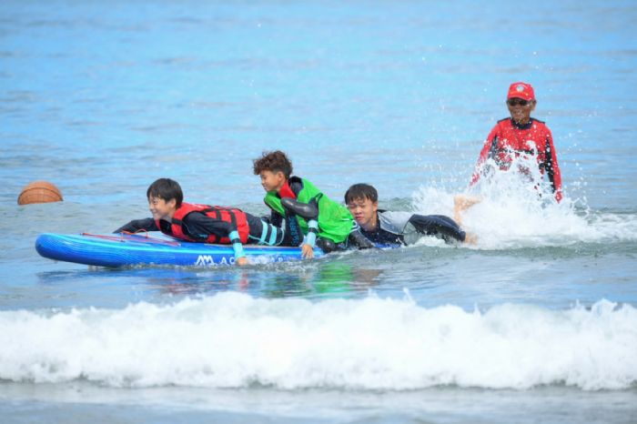 海口祭玩中學！2025海域自救求生趣味賽熱鬧開場