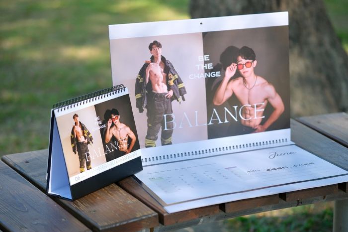 屏東縣政府消防局推出消防形象月曆抽獎活動，邀請民眾支持消防，一起為公共安全加油