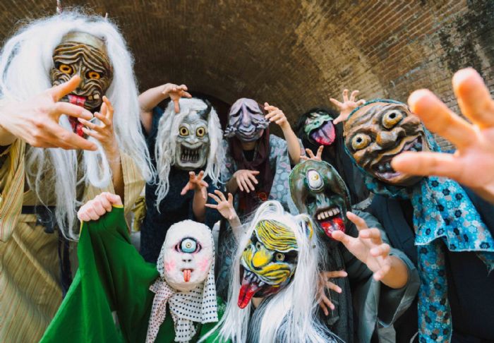 「2026南國國際生活節」 妖怪馬戲團踩街掀高潮，單日破萬人湧入恆春古城