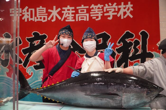 黑鮪魚文化躍上國際舞台 ! 屏東6月迎亞洲沙灘排球賽、日本「Fish Girl」解體秀