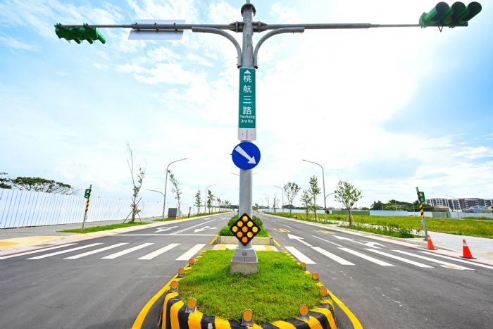 桃園航空城區域交通再升級，桃航三路、埔心一路及安置街廓道路正式通車，帶動大園新活力