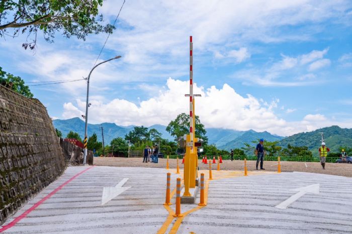 桃園市長張善政視察復興區介壽國中停車場升級工程