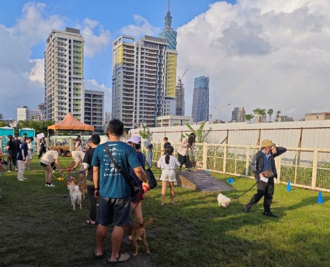 毛孩一起出發！臺北「狗狗春遊趣」登場，打造寵物友善出行新體驗