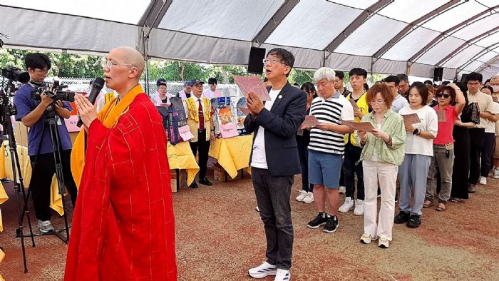 新北攜手佛光山，舉辦中元動物祈福法會，共盼萬靈安息眾生平安