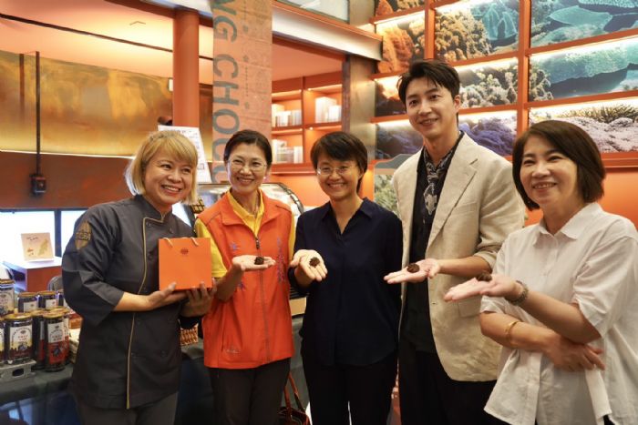巧遇幸福在屏東!2025屏東巧克力節甜蜜登場,江宏傑陪你走進「巧克力精品館」 巧遇幸福在屏東!2025屏東巧克力節甜蜜登場,江宏傑陪你走進「巧克力精品館」