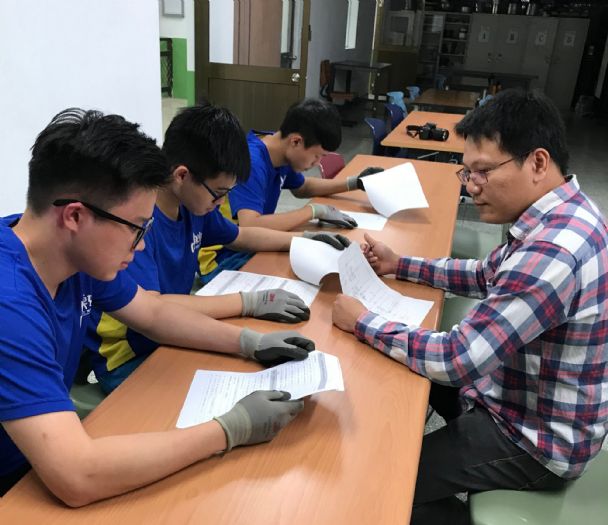 從迷途少年到師鐸獎教師：南港高工黃俊程用理解點亮冷凍空調學子的未來