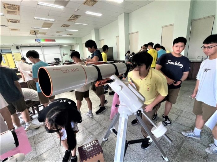 教育部國教署推動「充實教學及實習設備計畫」打造多元創新學習環境，培育新世代跨域人才