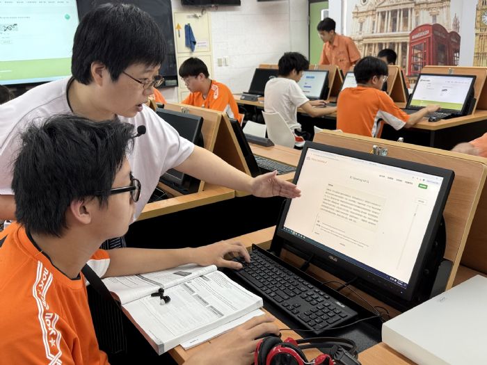 AI助攻英語力，開口說更有信心，英語自主檢測系統全面升級，打造「會用、敢說」的雙語學習新日常