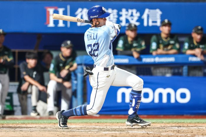 富邦悍將逆轉絕殺！李宗賢關鍵一擊收下勝利