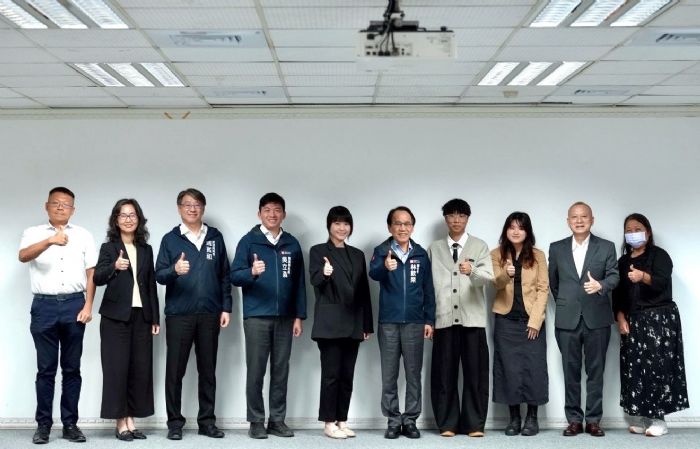 世界走進校園、青年走向國際——高雄城市外交與國際教育的溫暖跨世代連結