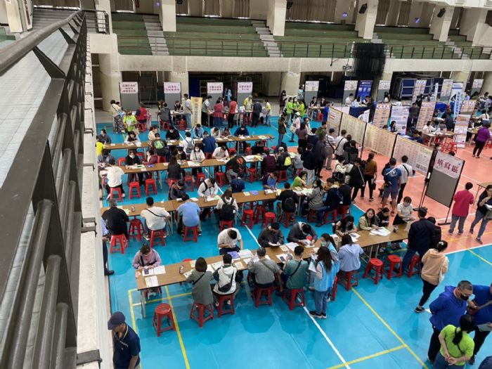 弱勢者求職靠這招翻轉，勞工局「面試整備服務」助成功就業