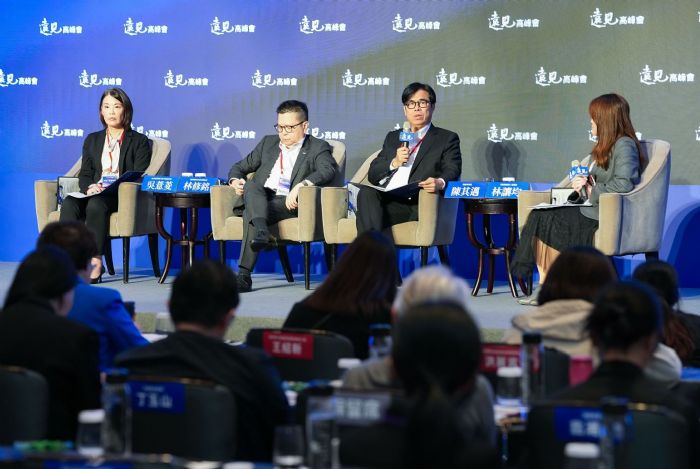 高雄啟航國際財富新時代！陳其邁出席2025遠見高峰會，描繪打造亞洲資產管理中心的願景藍圖