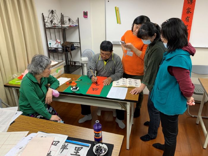 高雄勞工大學開設9處學習據點，最新143門課程3/7起線上報名