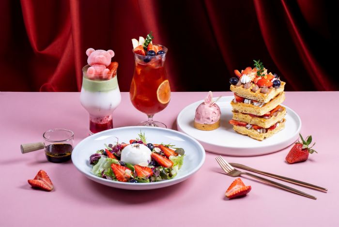 莓好時光全面盛開，高雄萬豪酒店草莓季甜點、午茶粉嫩登場