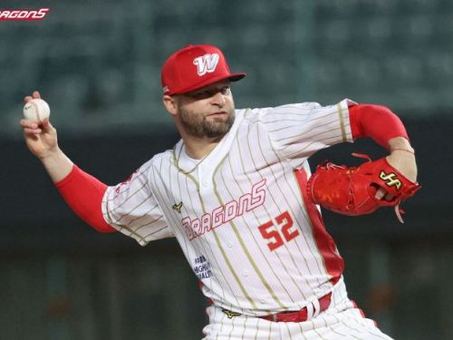 投手戰龍隊勝出  率先拿下第十勝