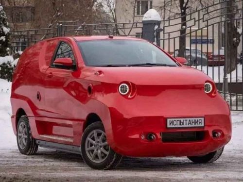 外貌不佳！俄羅斯發布新型電動車「Amber」 遭外媒嚴評為「最醜車款」