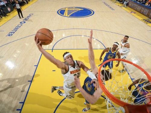 金塊大勝勇士，驚險終結對手7連勝！