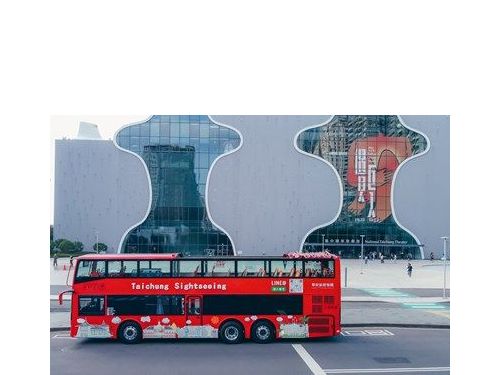 台中首台雙層觀光餐車5月登場　極光黑時尚外觀領航城市味蕾新體驗