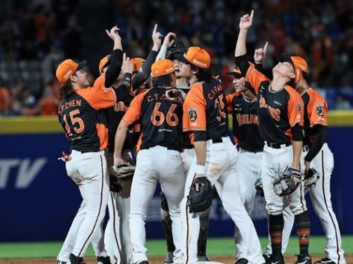 首局猛攻奠勝基　統一獅10分火力痛擊富邦悍將奪勝