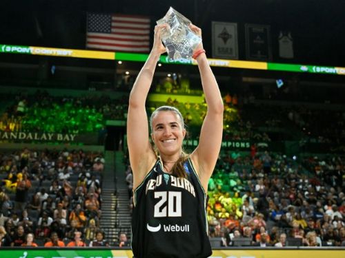 Stephen Curry追逐WNBA明星Sabrina Ionescu的三分球紀錄