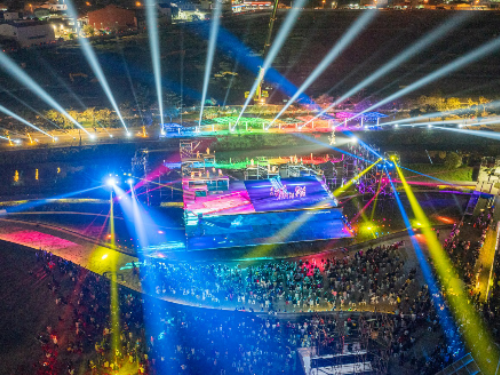 2024屏東燈節開幕奇幻大戲 「川．月時光」震撼登場