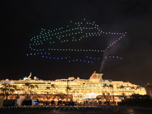 高雄市政府觀光局新聞稿  力推郵輪觀光在高雄 觀光局無人機表演迎賓