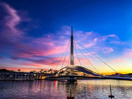 高雄浪漫秋夜超chill 「2024盛Shot光年 酒空迷航」夜間觀光微醺開跑