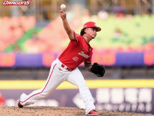 龍將遭遇中信兄弟，吉力吉撈和李凱威大放異彩！