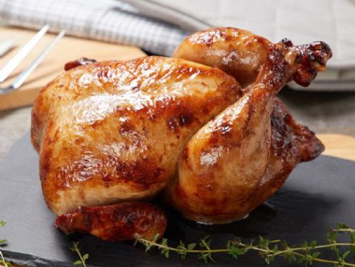 感恩節超殺！好市多、全聯「慶祝感恩節，烤全雞狂降200元」，賣場炸全雞更是一口價300元，美味滿滿、超值滿滿，節慶好滋味，不容錯過！