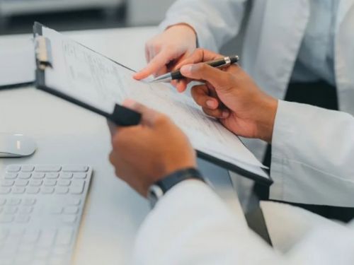 金管會實支實付改革風波 擬停售保單引起搶買潮