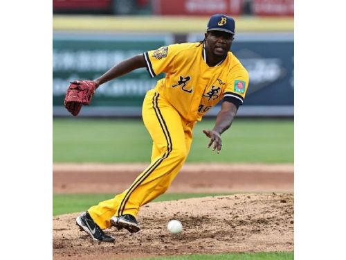 中信兄弟洋投德保拉繳出優質先發，拿下中職生涯第50勝