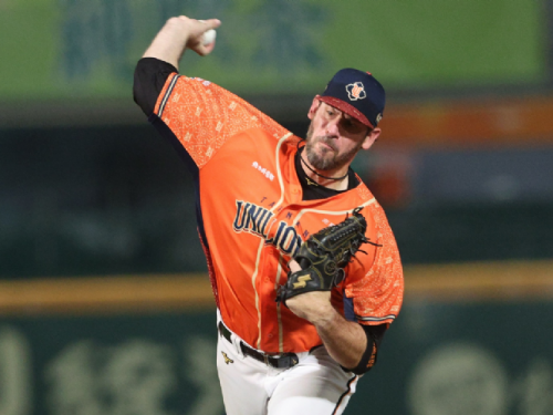統一獅6比2擊敗味全龍，領先優勢擴大到3.5場勝差