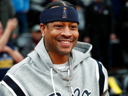 艾佛森球星見面會引爭議，主辦單位致歉並提供簽名明信片作為補償