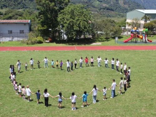 教育部鼓勵大專校院學生社團辦理免費寒假營隊，提升教育優先區學子課外活動資源 為了激勵大專校院學生積極