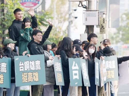 台鋼雄鷹2025路口計畫 迎接高雄全新賽季，深耕在地，為市民加油！